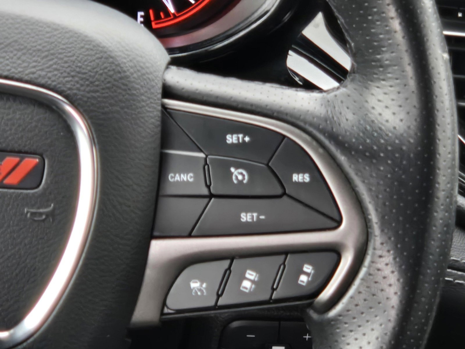 Used 2023 Dodge Durango SXT Launch Edition image 15