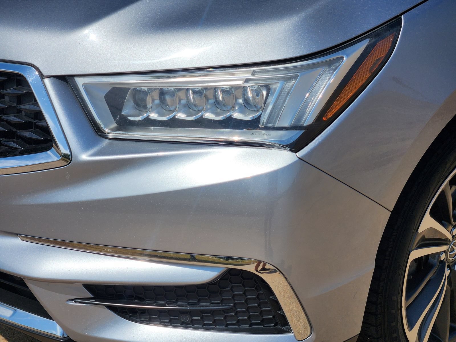 Used 2020 Acura MDX w/ Technology Package FWD image 9