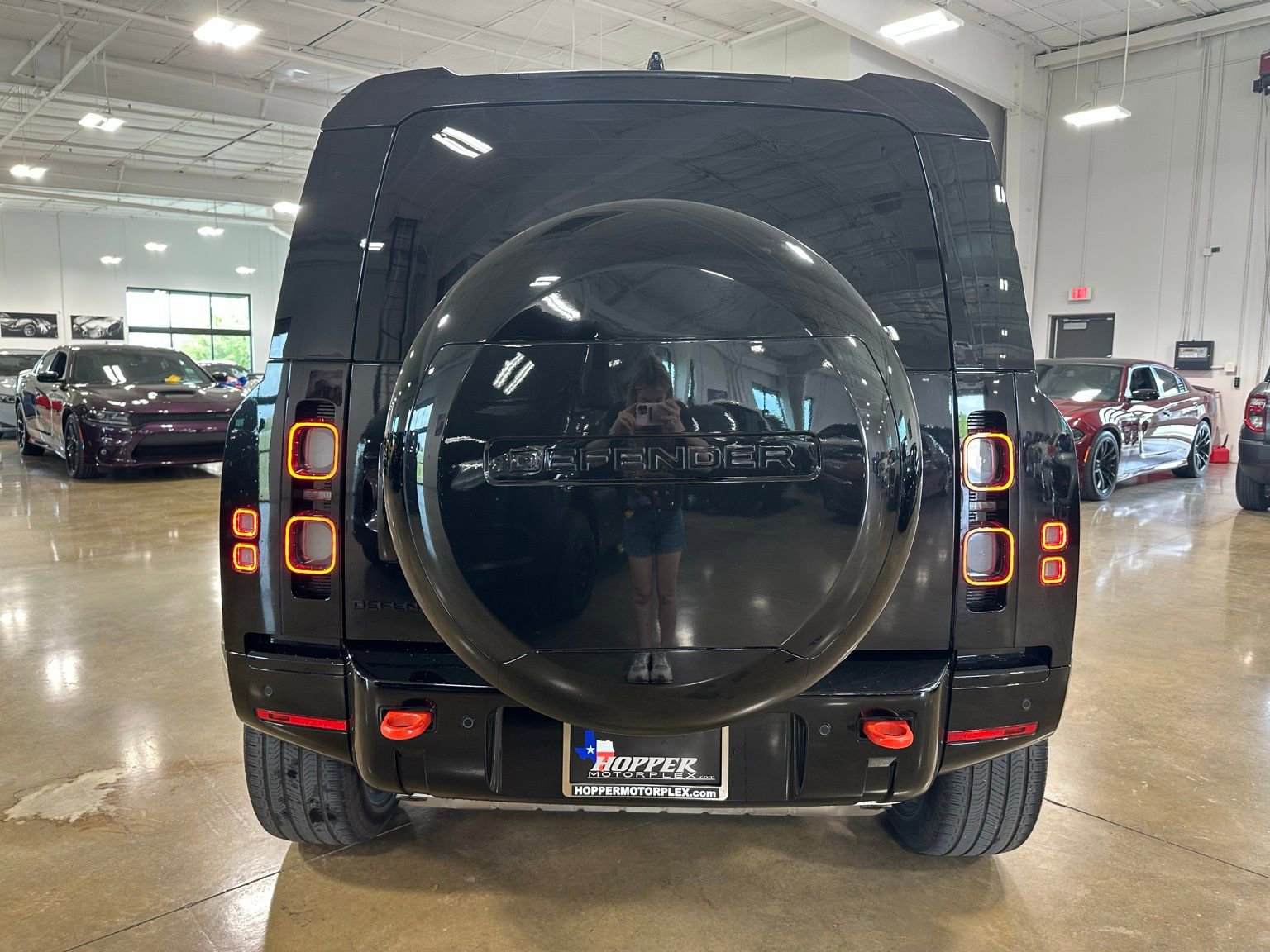 Used 2025 Land Rover Defender 110 X AWD/4WD image 6