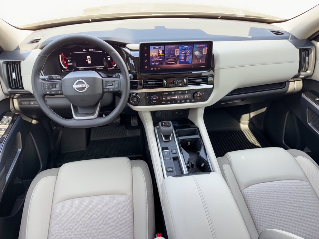 Used 2026 Nissan Pathfinder SL FWD image 17