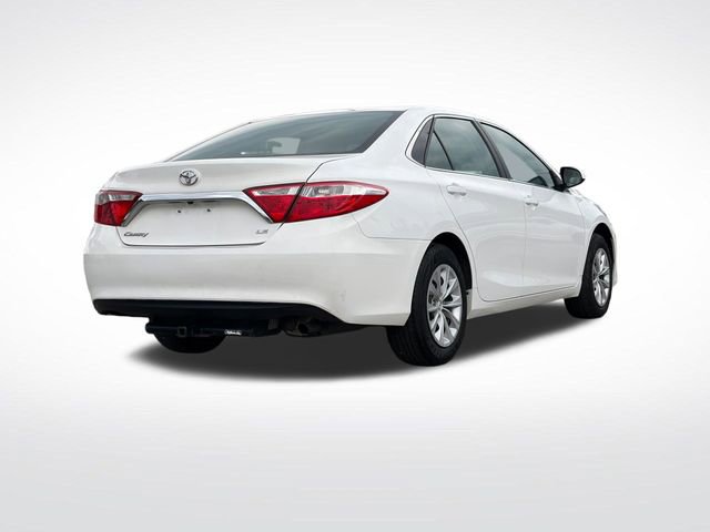 Used 2017 Toyota Camry LE FWD image 8