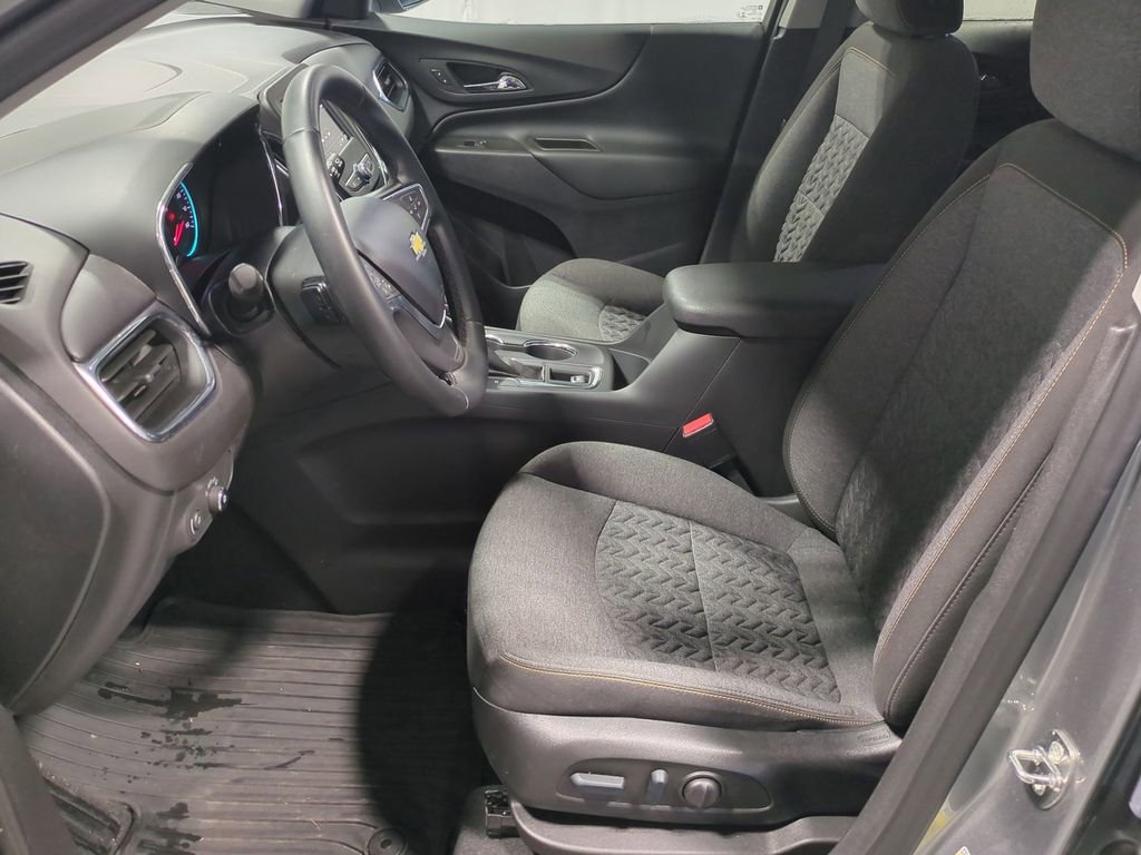 Used 2023 Chevrolet Equinox LT image 16