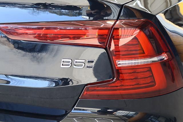 Used 2024 Volvo S60 B5 Plus AWD/4WD image 42