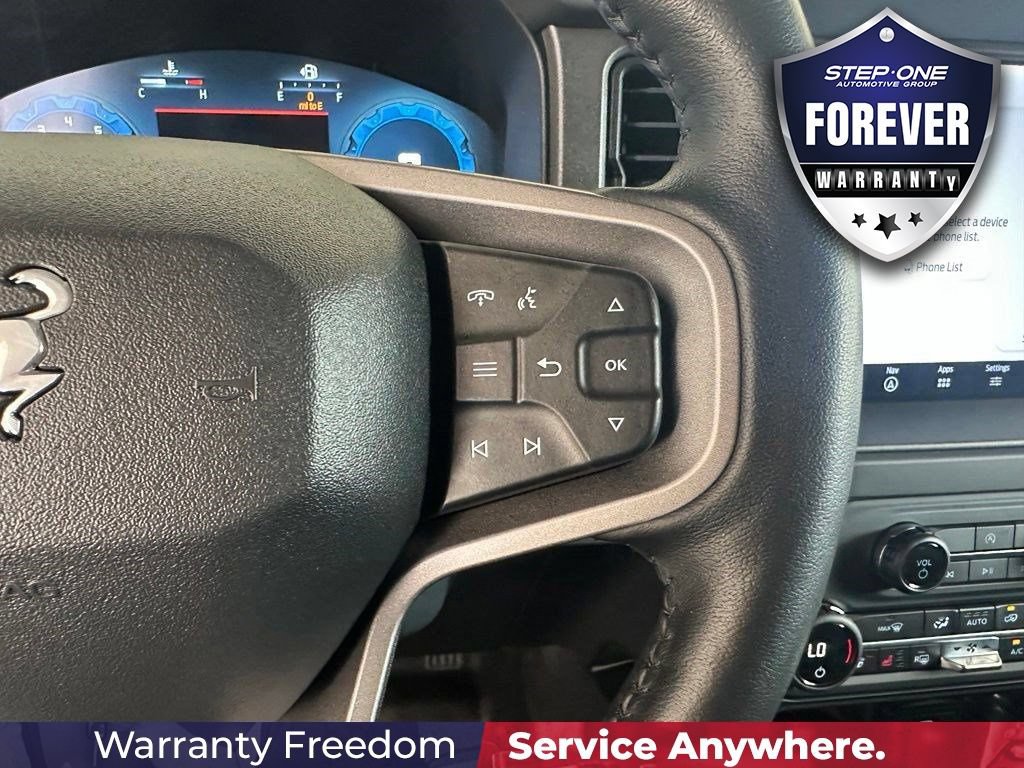 Used 2025 Ford Bronco Badlands AWD/4WD image 22