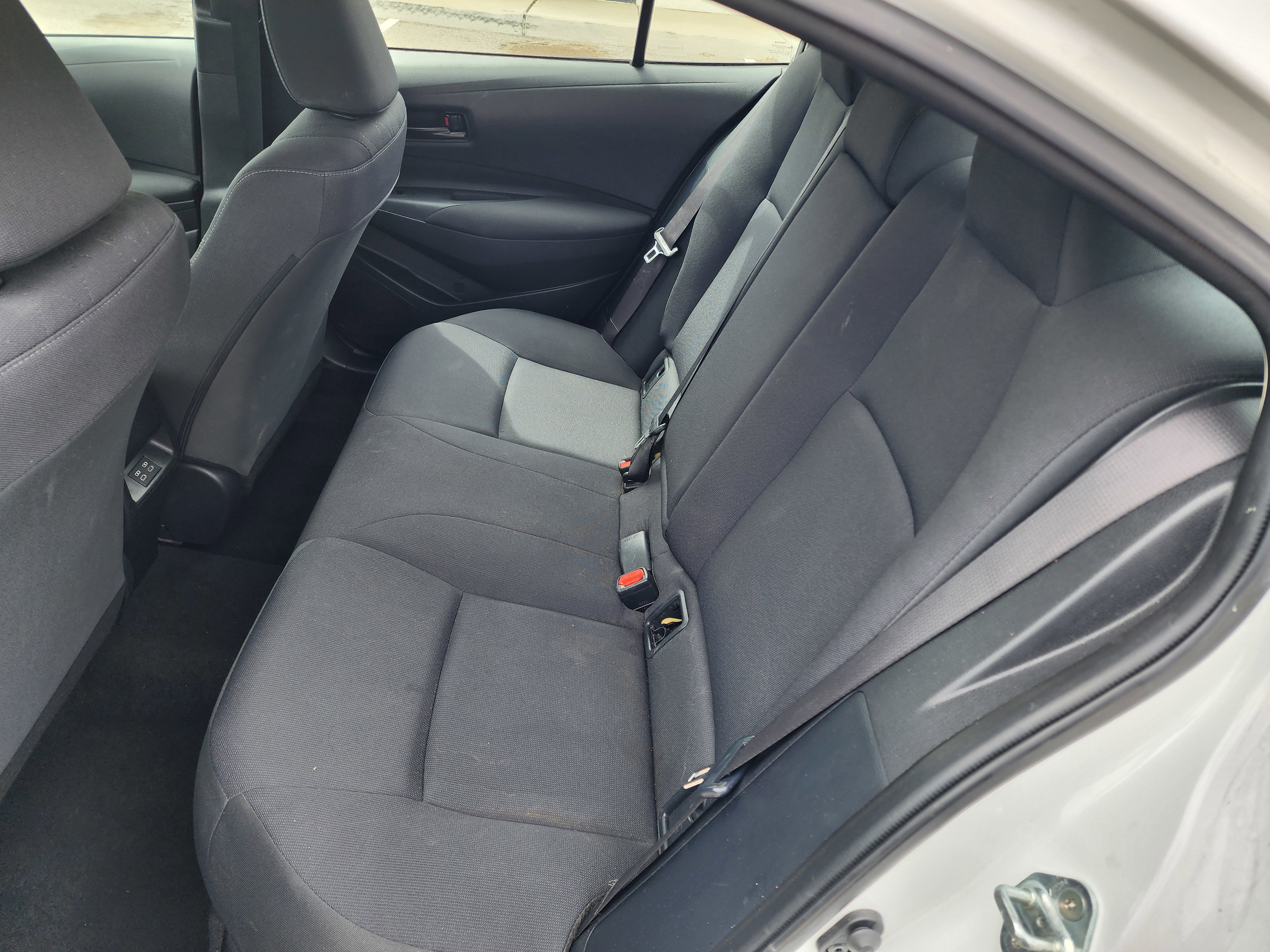 Used 2023 Toyota Corolla LE image 13