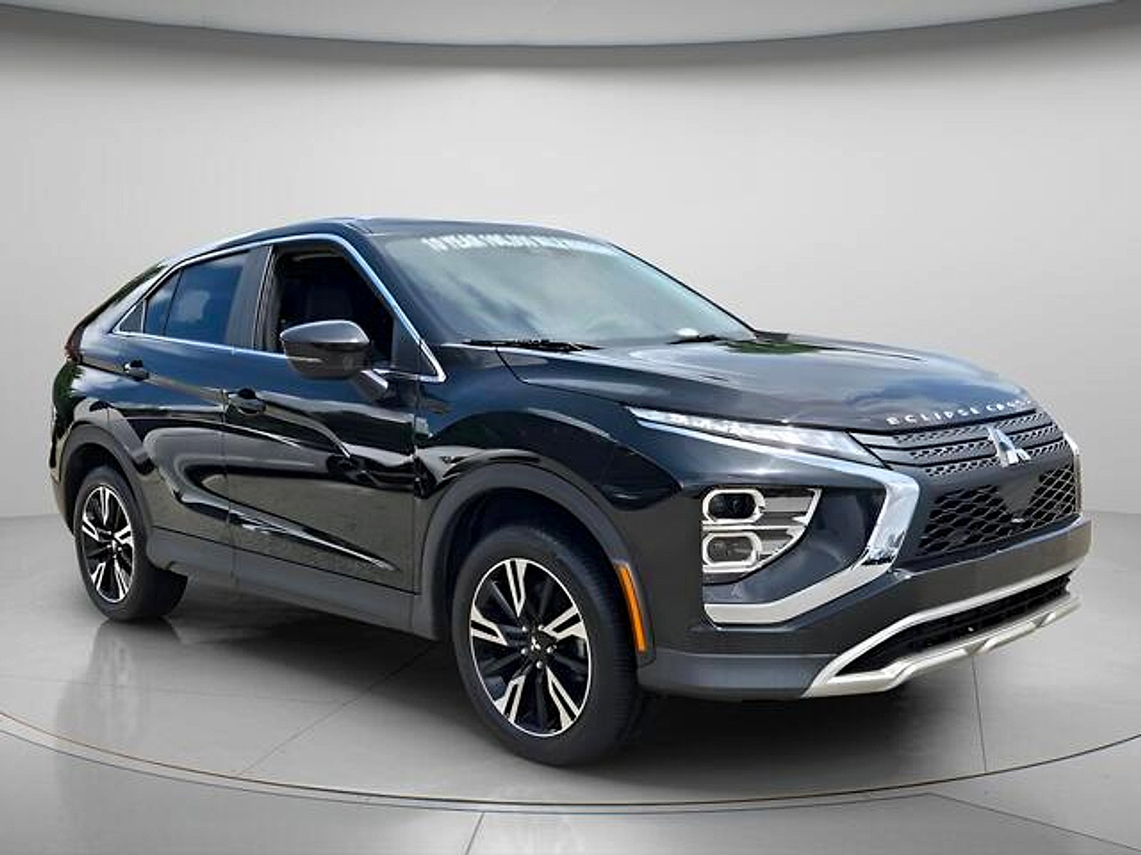 Used 2024 Mitsubishi Eclipse Cross AWD image 9