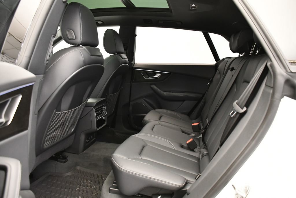 New 2026 Audi Q8 Premium Plus image 43