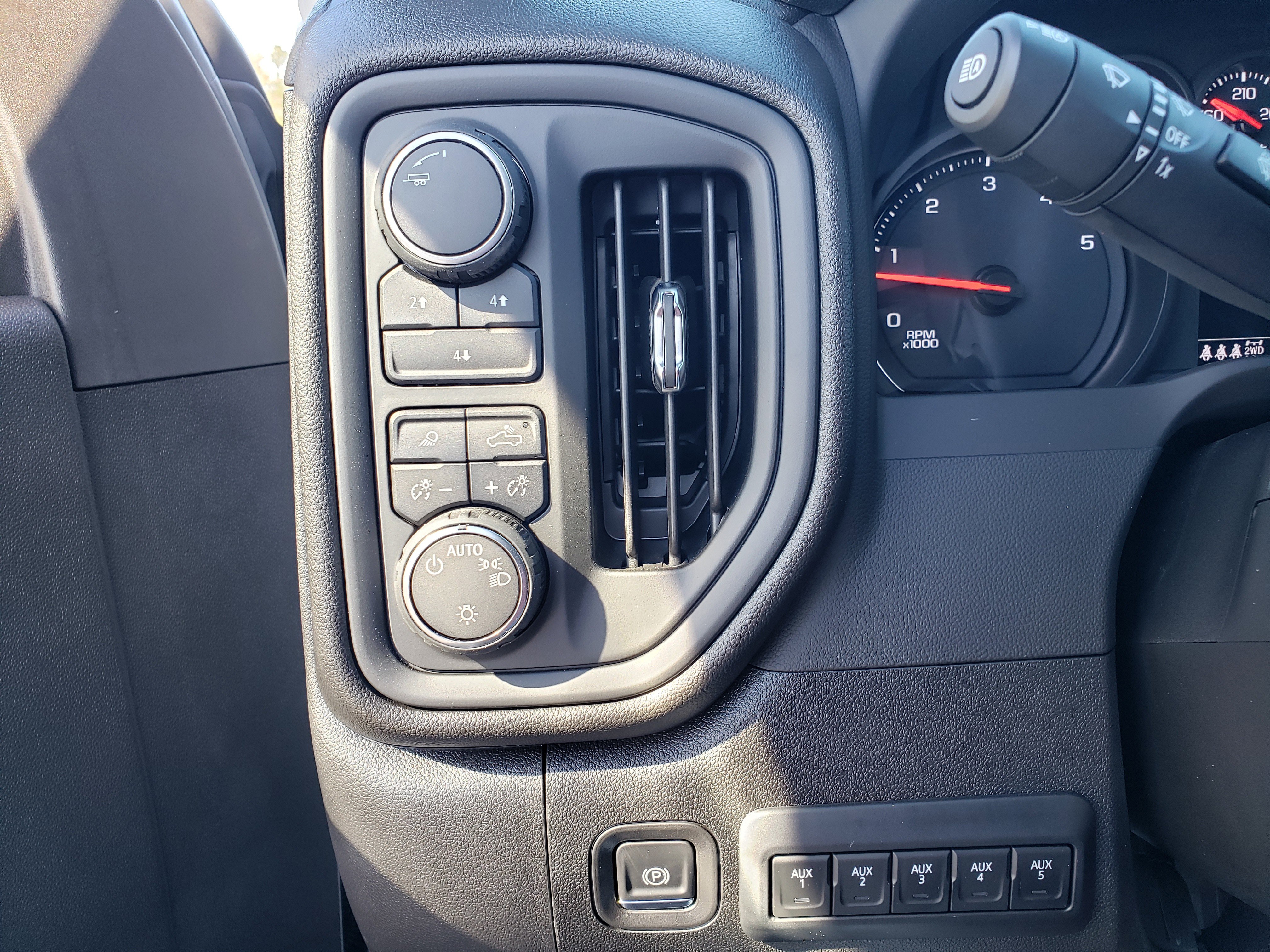 New 2026 Chevrolet Silverado 3500 W/T w/ WT Convenience Package image 13