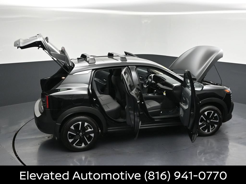 Certified 2026 Nissan Kicks SV w/ SV Premium Package AWD/4WD image 30