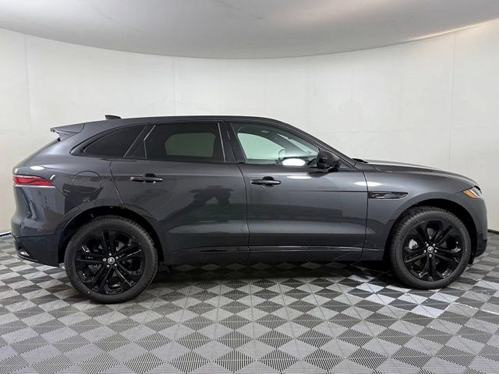 New 2026 Jaguar F-PACE R-Dynamic S AWD/4WD image 8