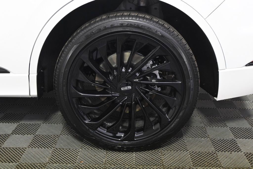 New 2026 Lincoln Aviator Reserve image 21