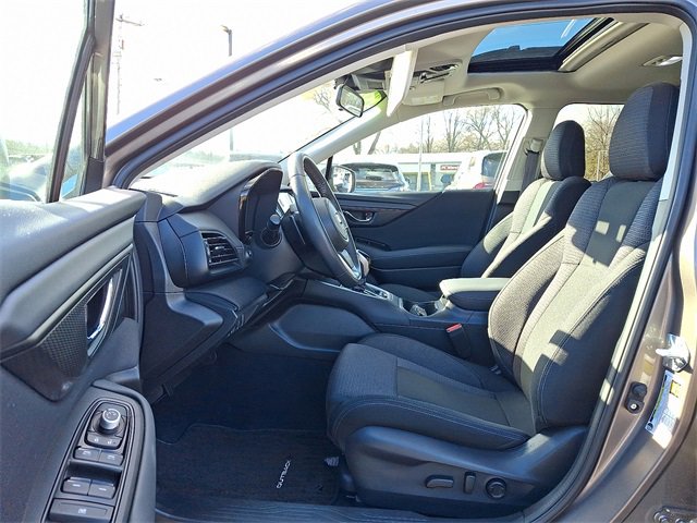 Used 2024 Subaru Outback Premium image 14