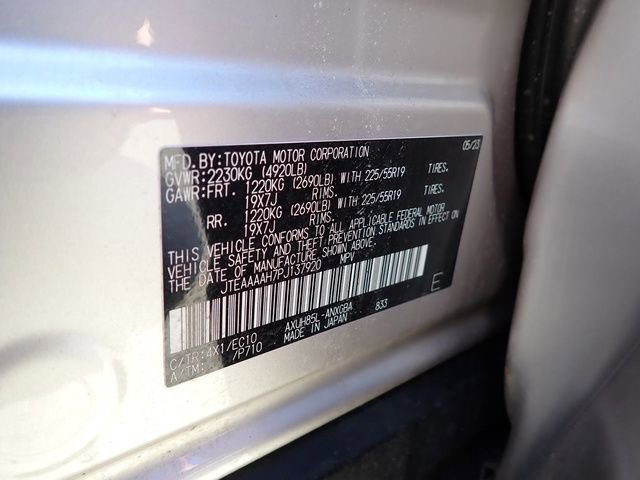 Certified 2023 Toyota Venza XLE image 13