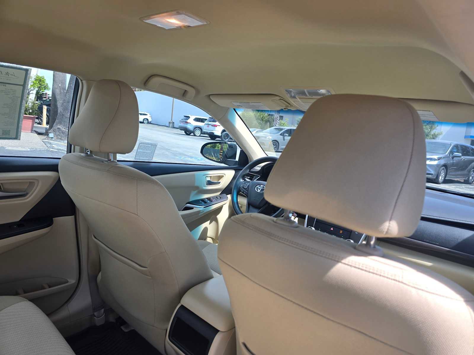 Used 2017 Toyota Camry LE image 16