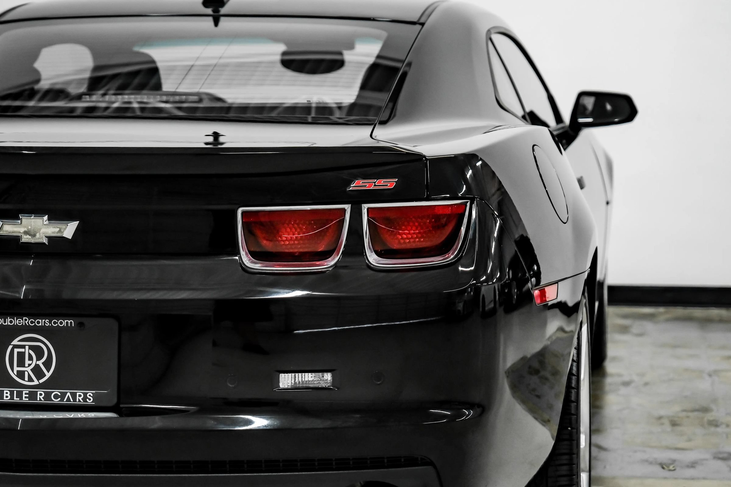 Used 2010 Chevrolet Camaro SS w/ RS Package RWD image 26