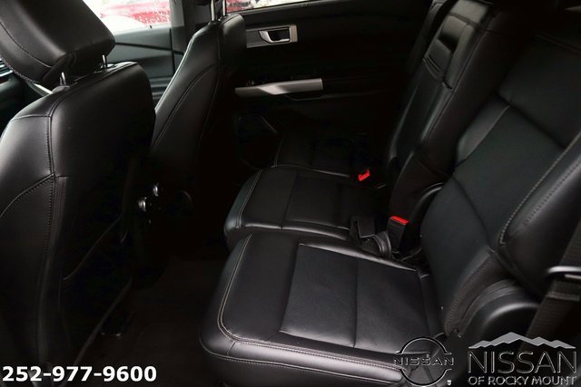 Used 2023 Ford Explorer Limited image 14