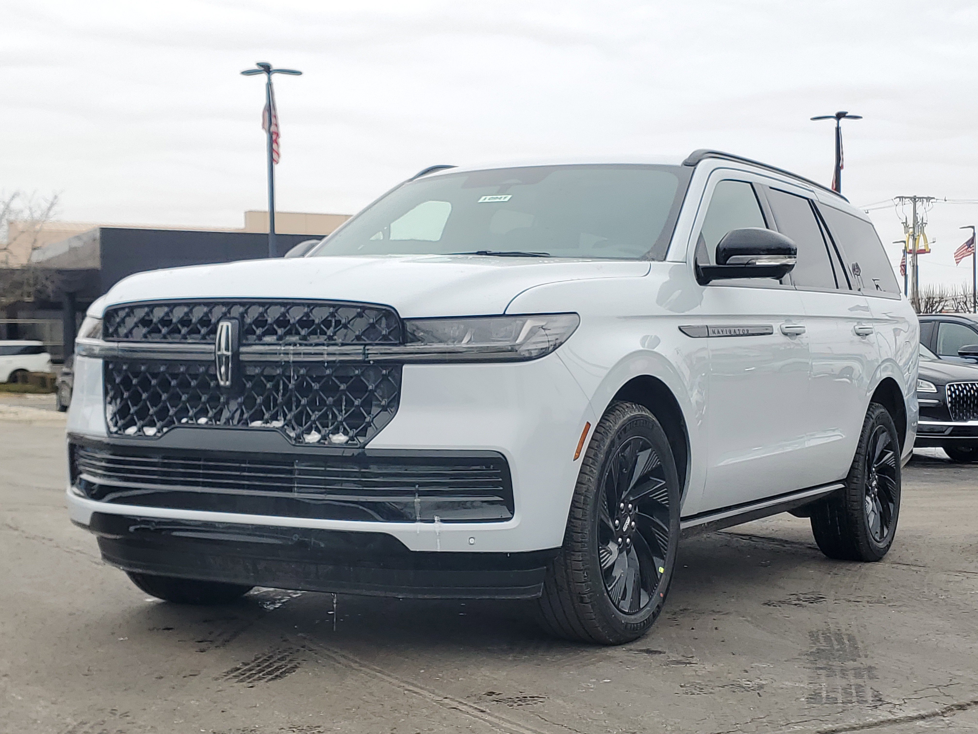 New 2026 Lincoln Navigator Reserve w/ Jet Appearance Package video 2