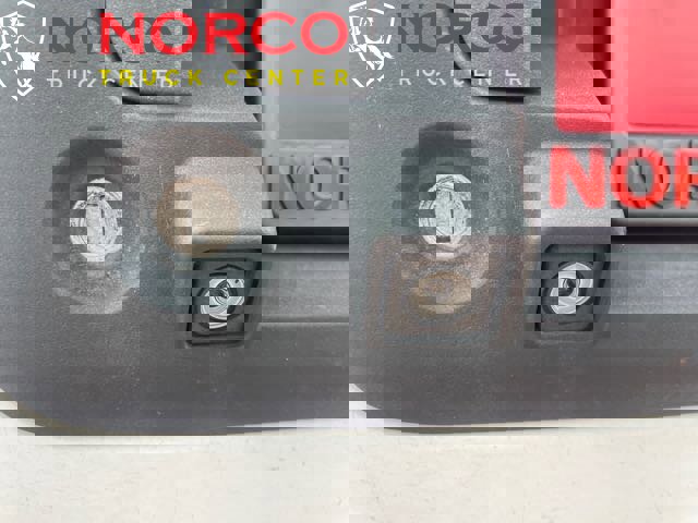 Used 2014 Chevrolet Express 2500 image 8