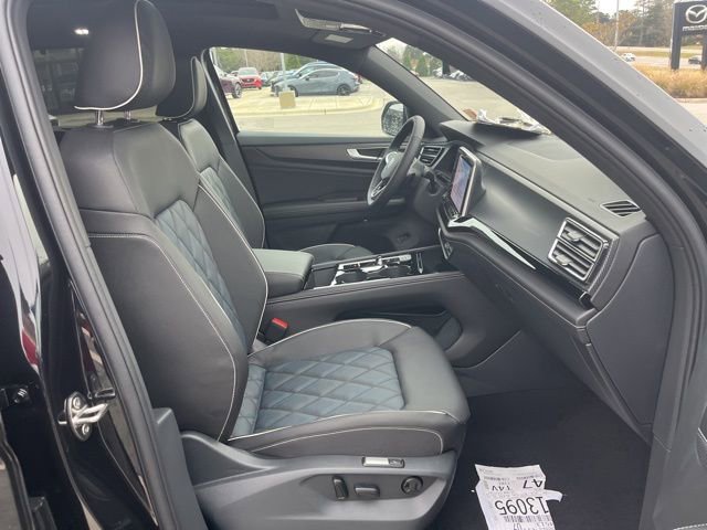 New 2026 Volkswagen Atlas Cross Sport SEL Premium R-Line image 32