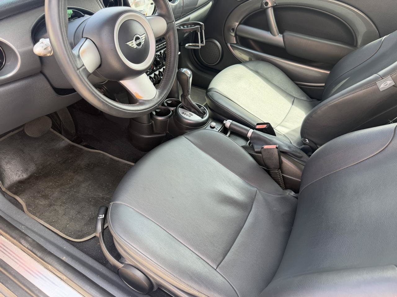 Used 2006 MINI Cooper Hardtop FWD image 11