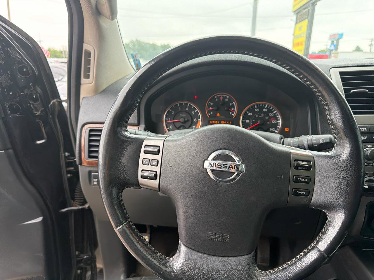 Used 2011 Nissan Armada Platinum w/ 2nd Row Captain Seat Pkg AWD/4WD image 12