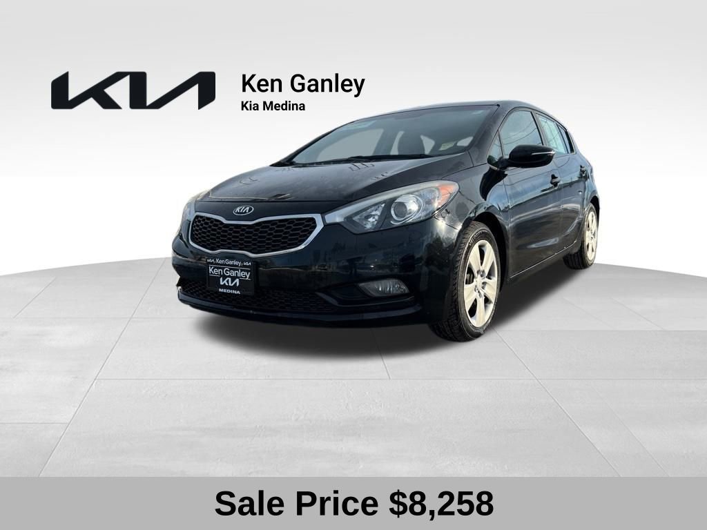 Used 2016 Kia Forte LX image 1