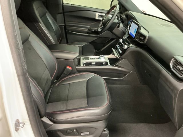 Used 2024 Ford Explorer ST-Line w/ Class IV Trailer Tow Package image 19