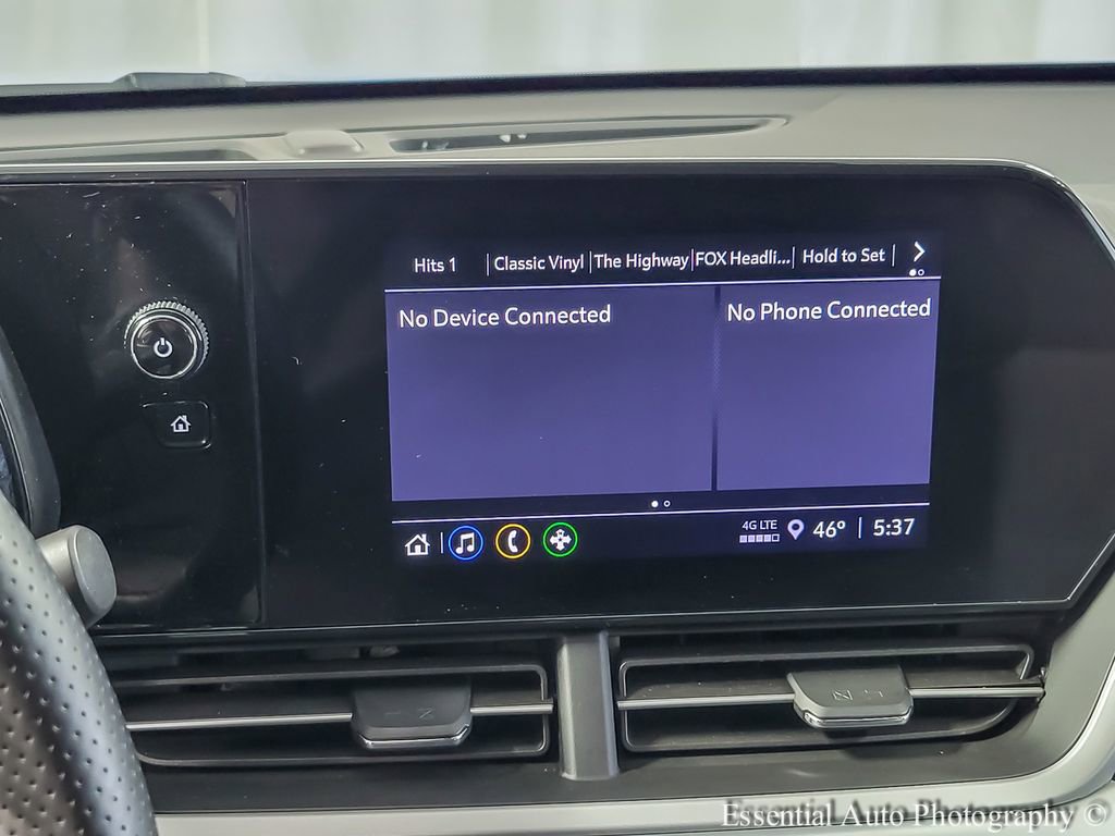 Used 2024 Chevrolet Trax RS image 14