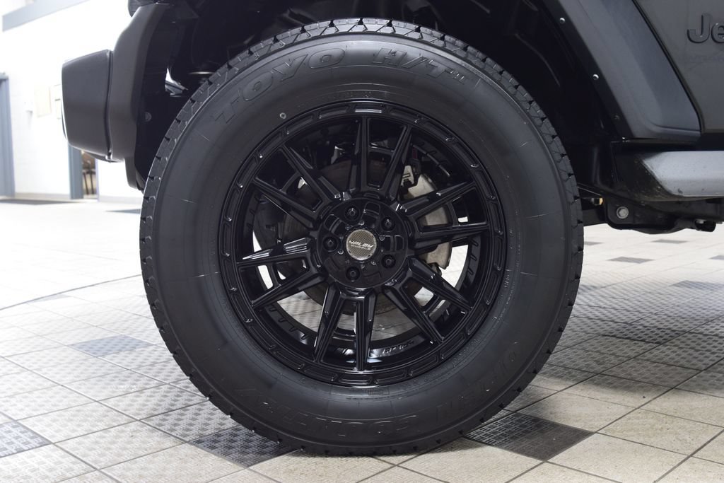 Used 2024 Jeep Wrangler Unlimited Sport AWD/4WD image 24