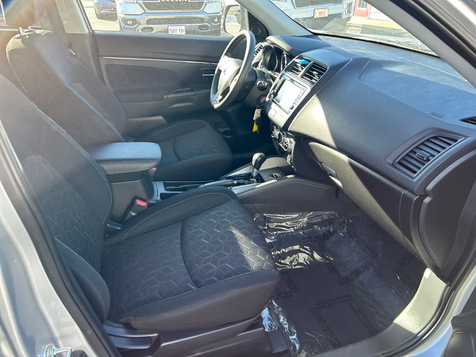 Used 2024 Mitsubishi Outlander Sport ES AWD/4WD image 24