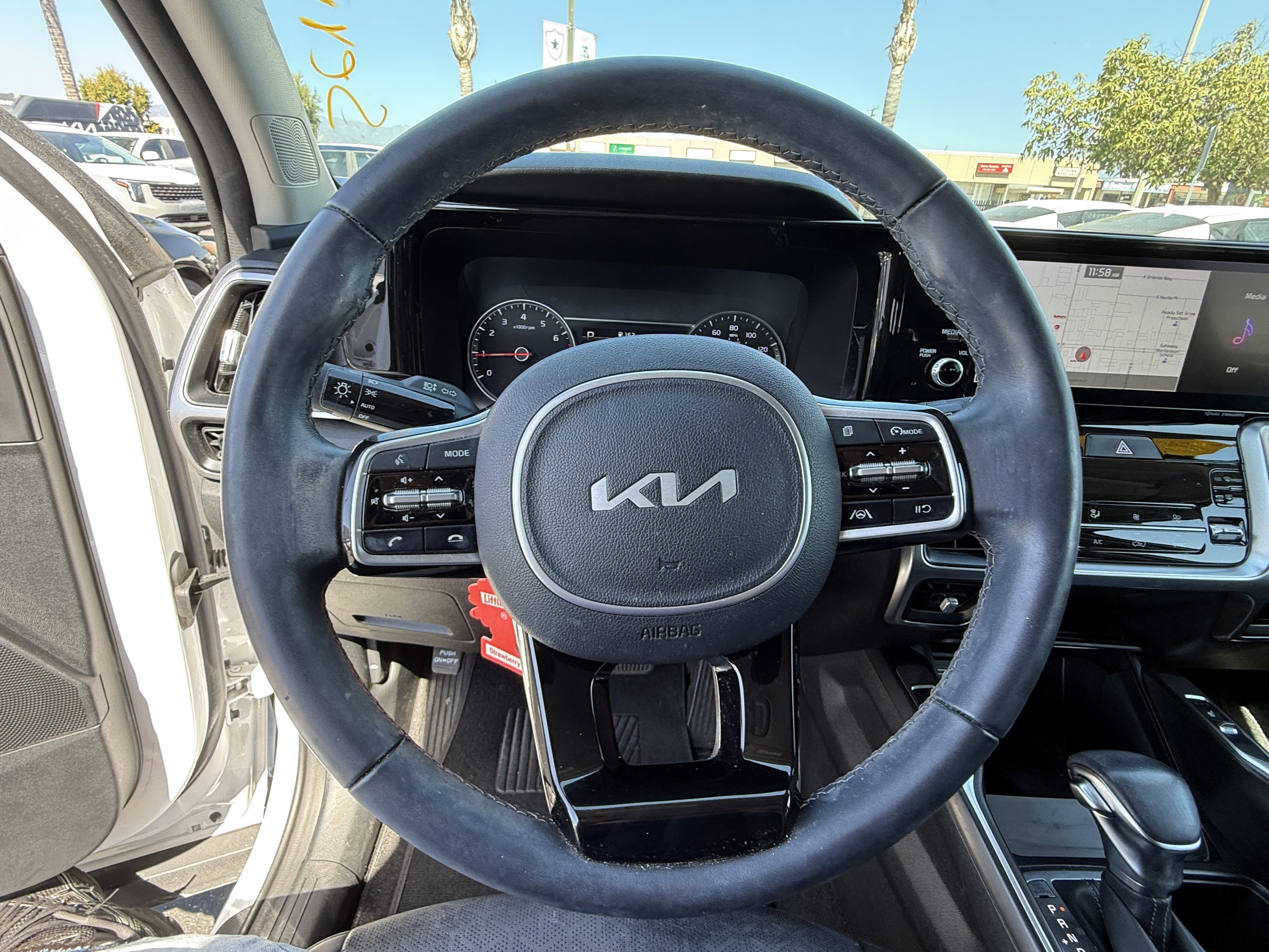 Certified 2022 Kia Sorento S image 12
