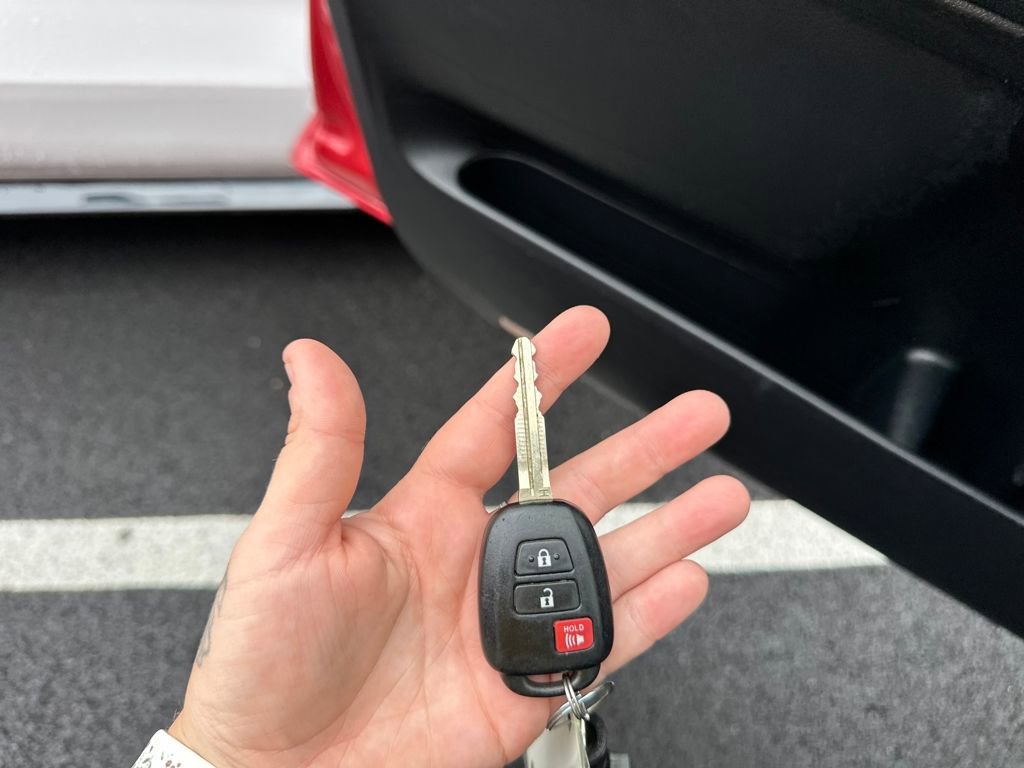 Used 2020 Toyota 4Runner TRD Off-Road image 29