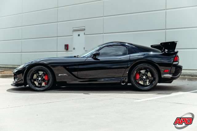 Used 2009 Dodge Viper ACR RWD image 10