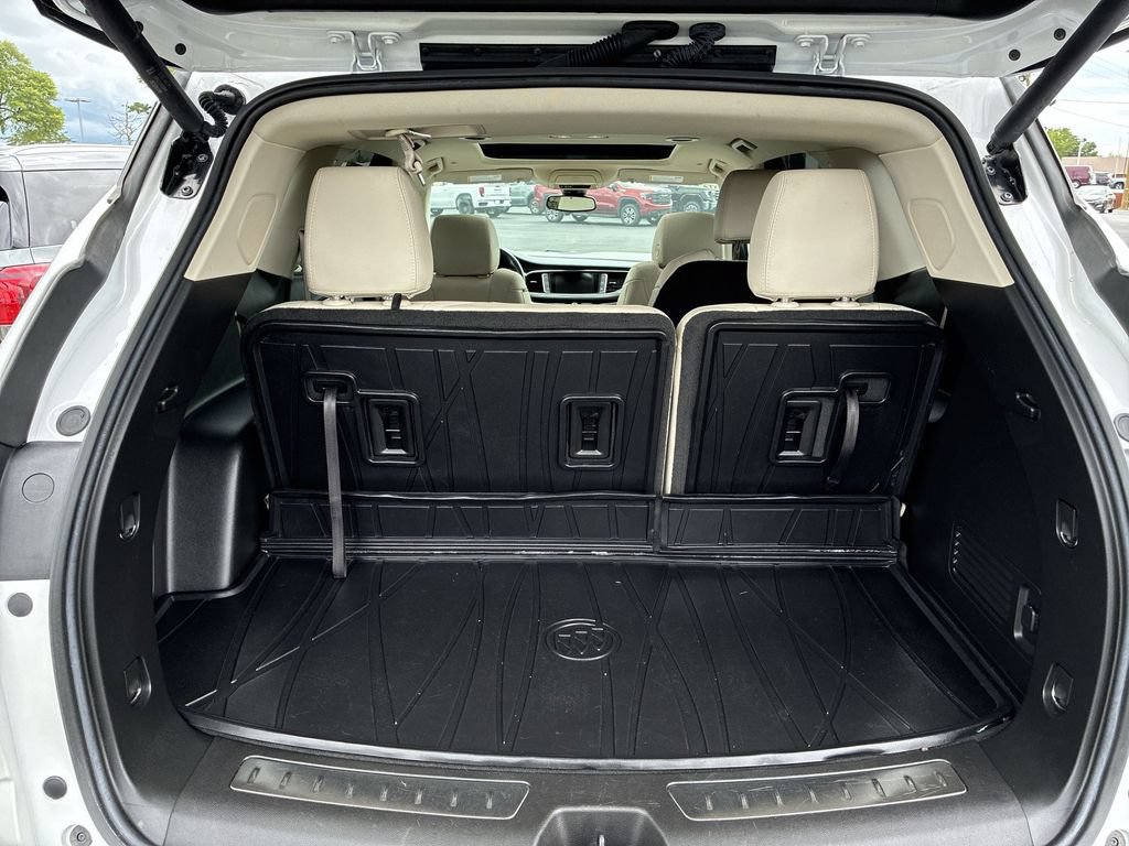 Used 2023 Buick Enclave Essence w/ Experience Buick Package AWD/4WD image 22