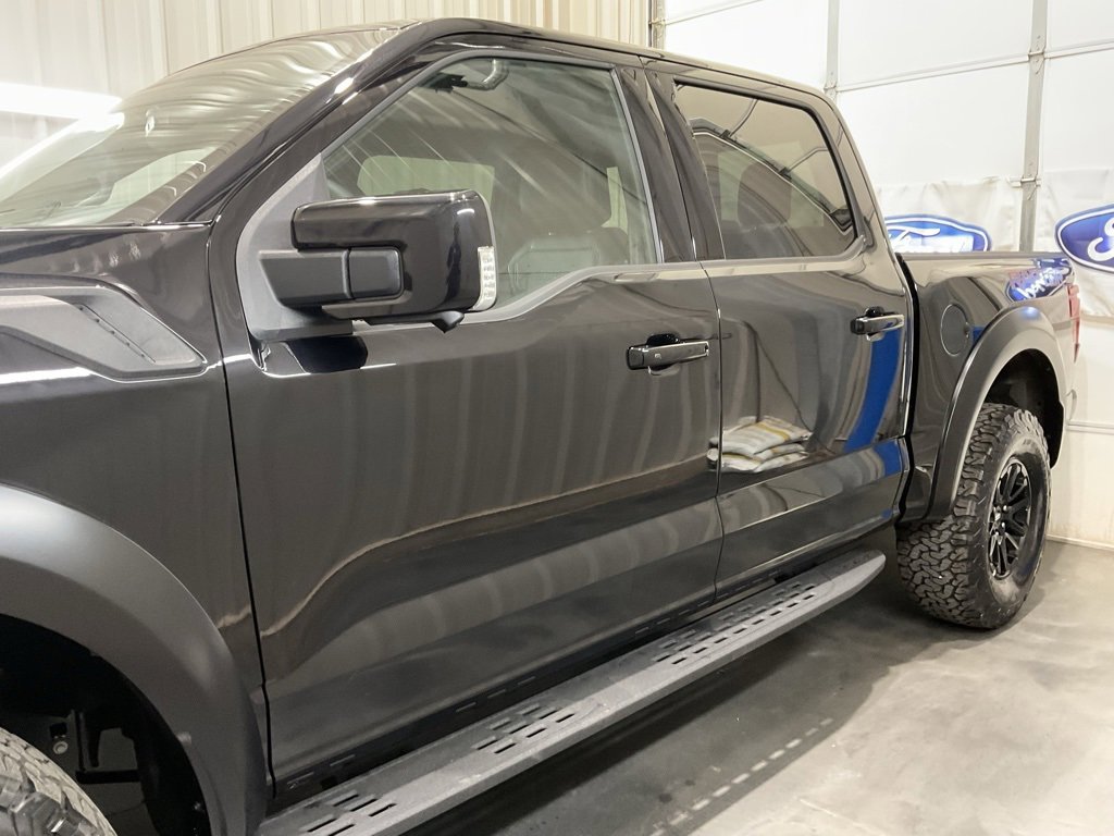 Used 2025 Ford F150 Raptor image 5