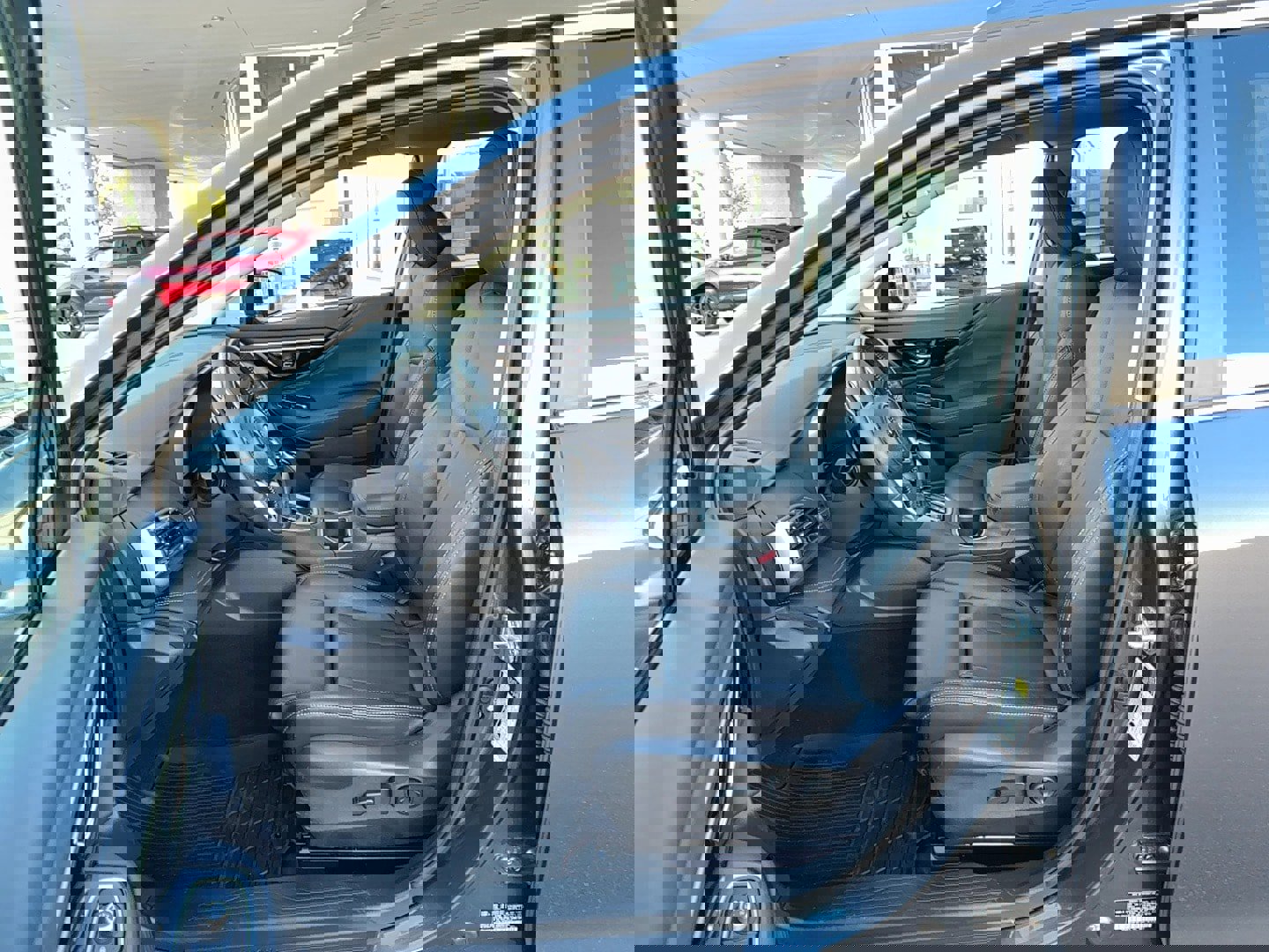 Certified 2025 Subaru Outback Limited w/ Popular Package #2 image 15