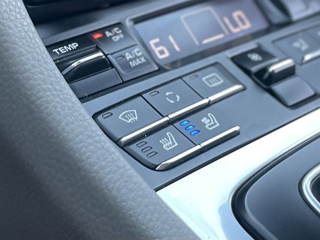 Used 2013 Porsche 911 Carrera S image 30