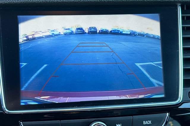 Used 2020 Buick Encore Preferred w/ Safety Package image 21