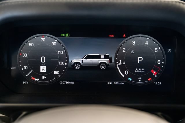 Used 2025 Land Rover Defender 110 V8 AWD/4WD image 18