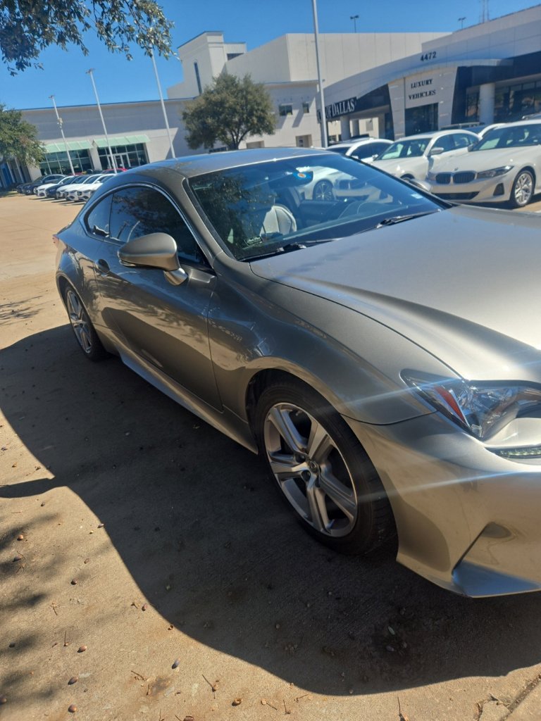 Used 2016 Lexus RC 200t RWD image 12