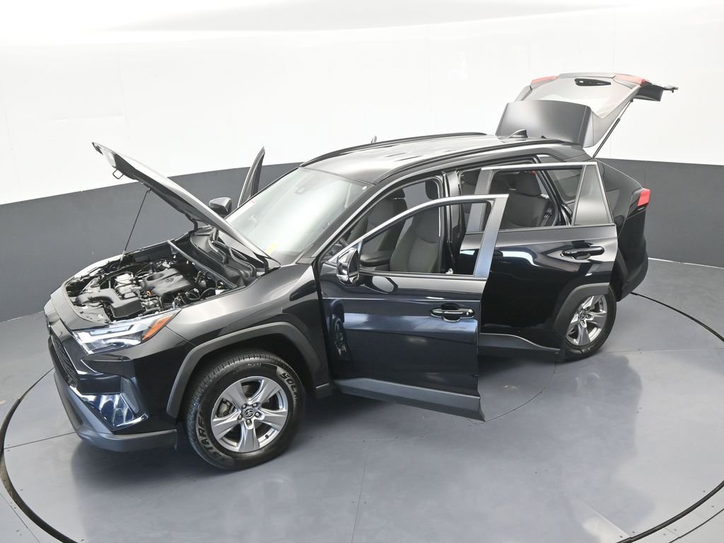 Used 2024 Toyota RAV4 XLE image 66