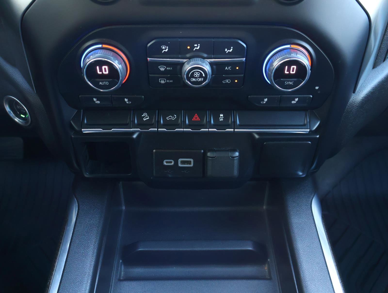 Used 2021 Chevrolet Silverado 1500 LT Trail Boss w/ LPO, Dark Essentials Package image 26