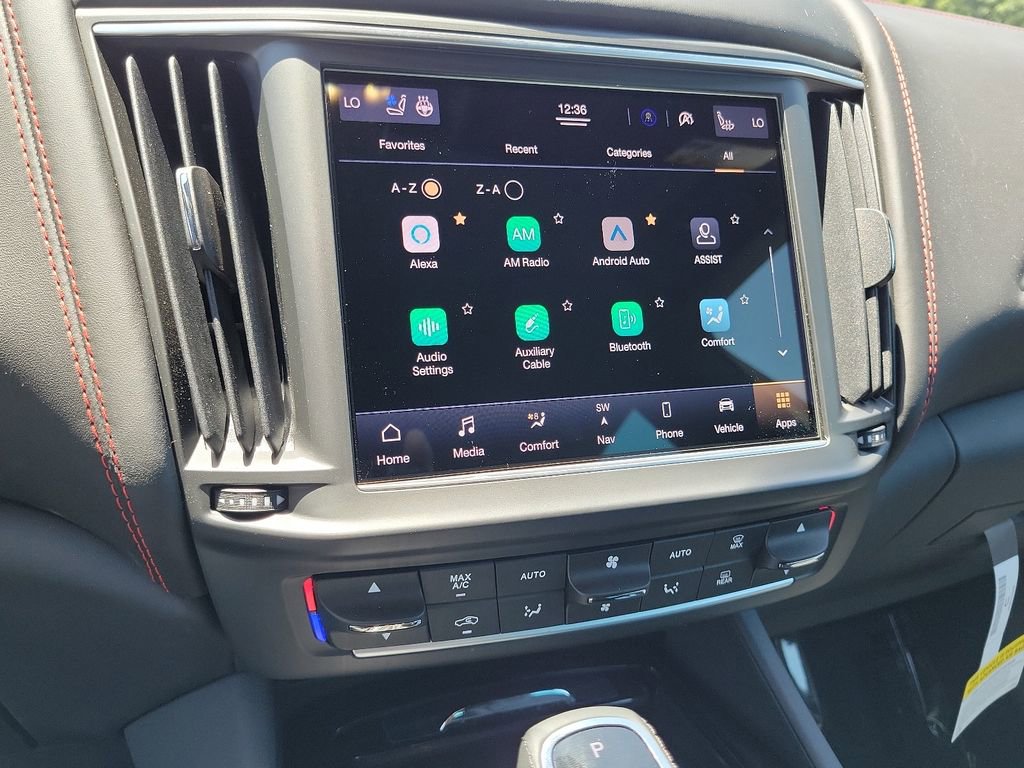 Used 2024 Maserati Levante GT Ultima image 9