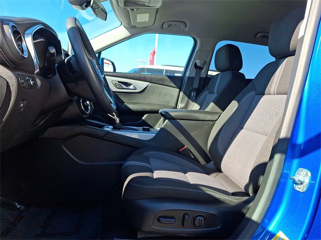 Used 2025 Chevrolet Blazer LT image 13