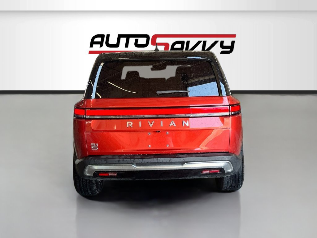 Used 2025 Rivian R1S Adventure Dual AWD/4WD image 6