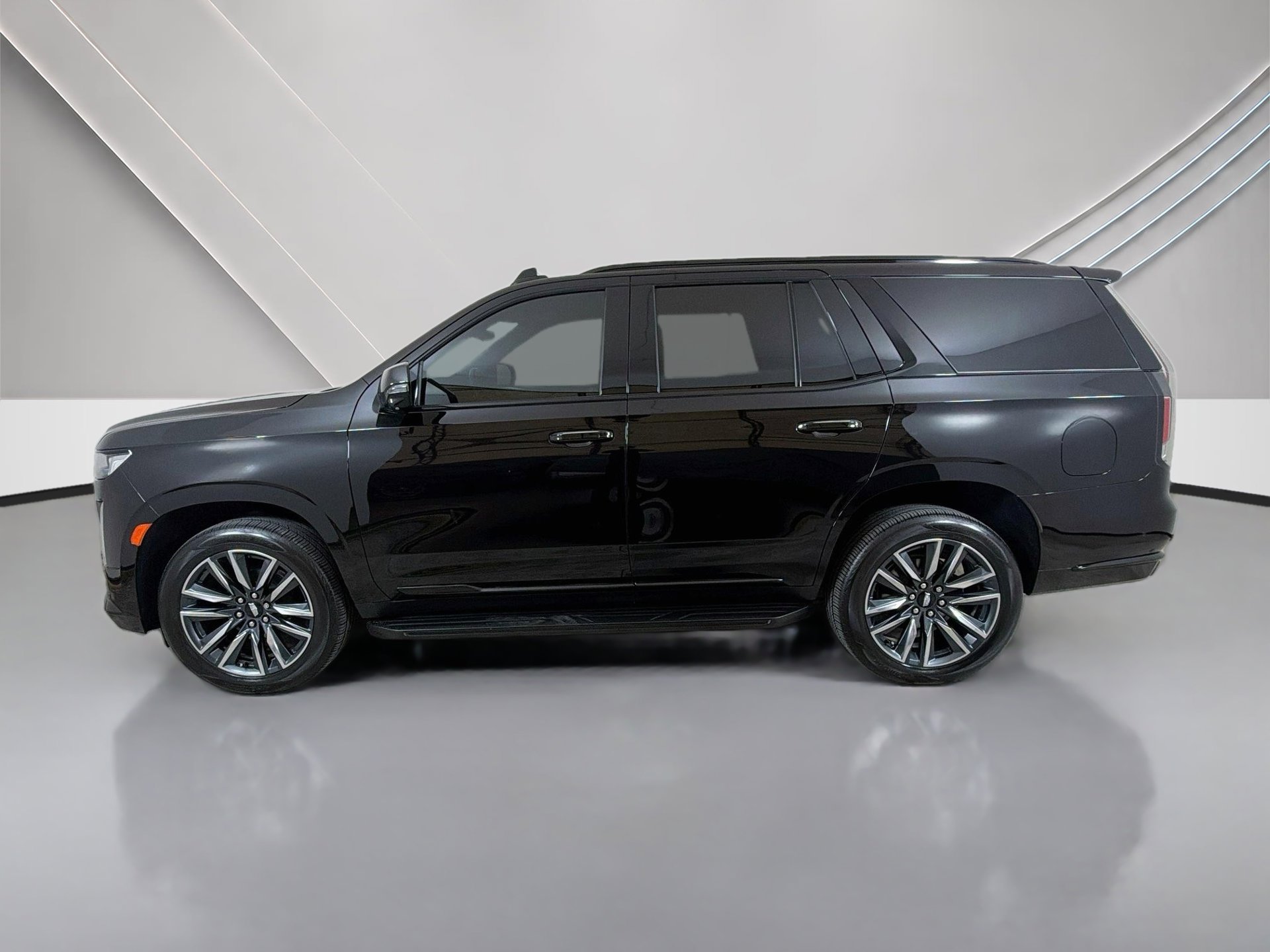 Used 2021 Cadillac Escalade Sport RWD image 2