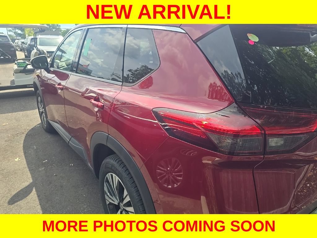Used 2021 Nissan Rogue SV AWD/4WD image 7