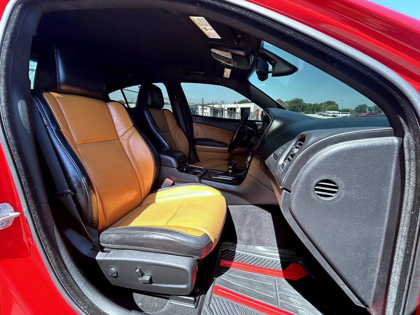 Used 2022 Dodge Charger SXT w/ Plus Group RWD image 17