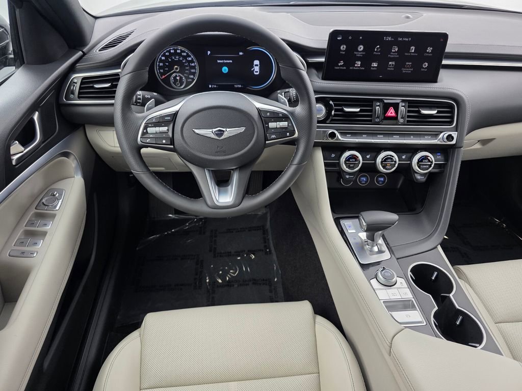 Used 2023 Genesis G70 2.0T RWD image 12