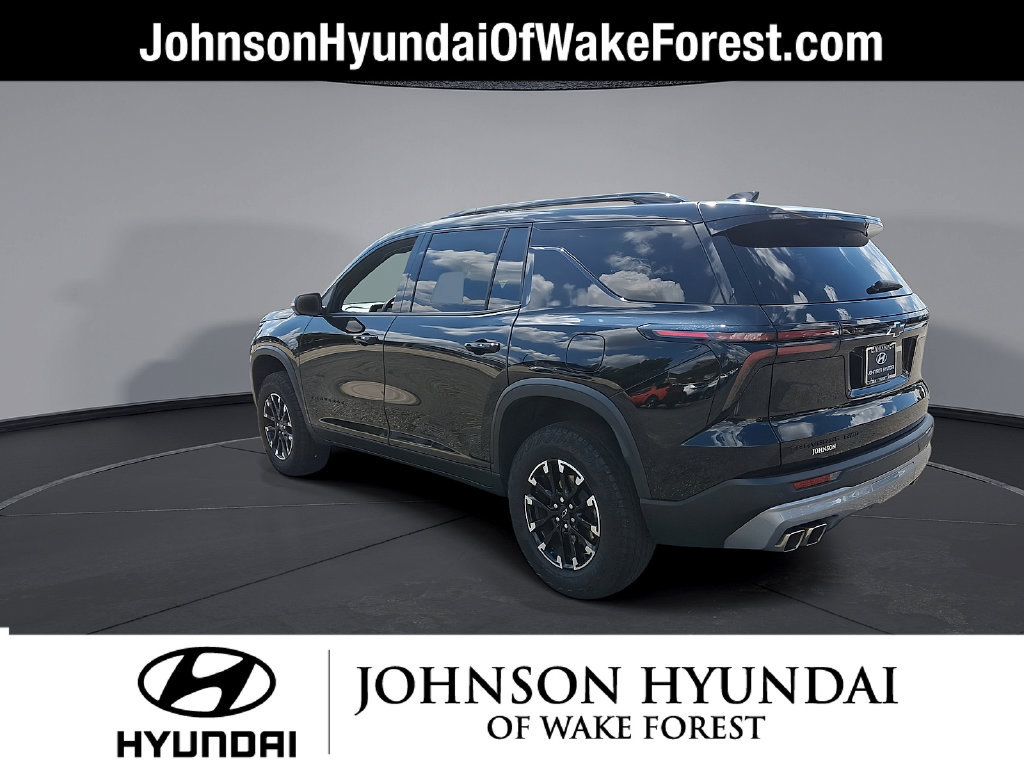 Used 2024 Chevrolet Traverse Z71 AWD/4WD image 25